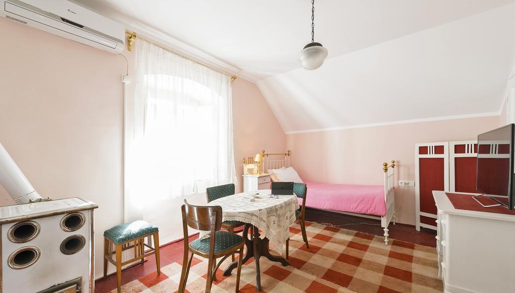 La Vecchia Casa Cetinje